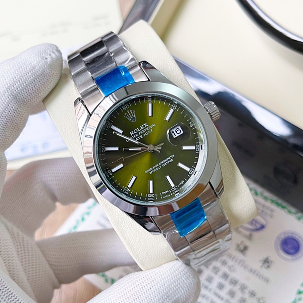 ブランド時計側面デザイン